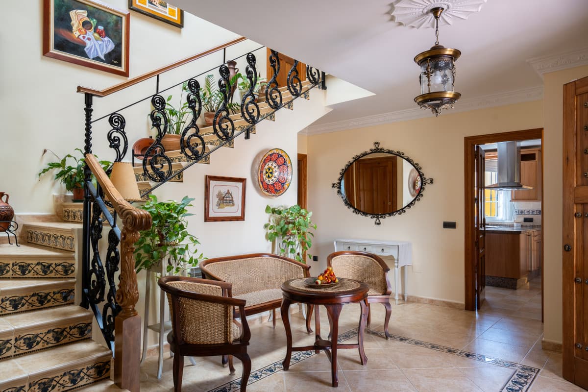 5-bedroom Detached Villa in Mijas Costa