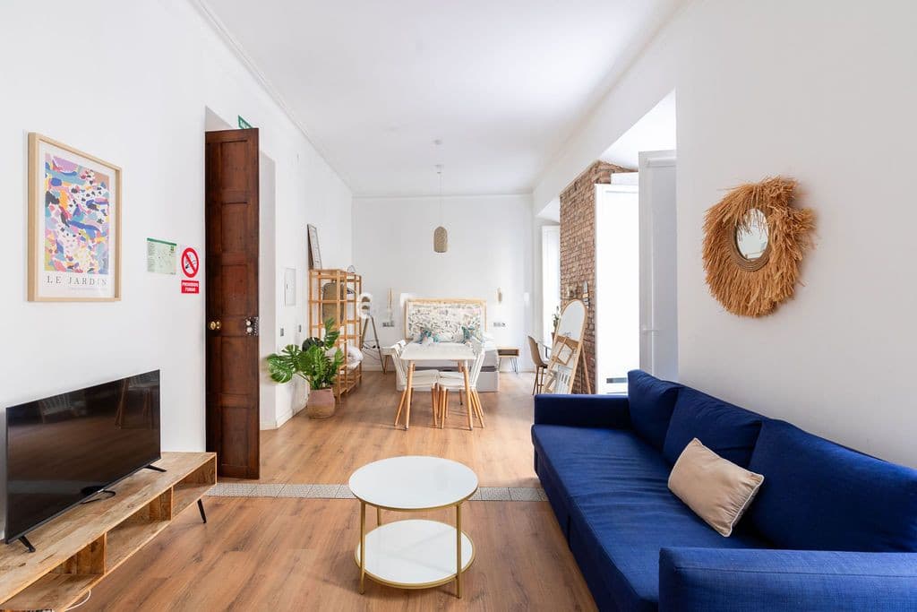 3-bedroom Ground Floor Apartment in Malaga - Centro