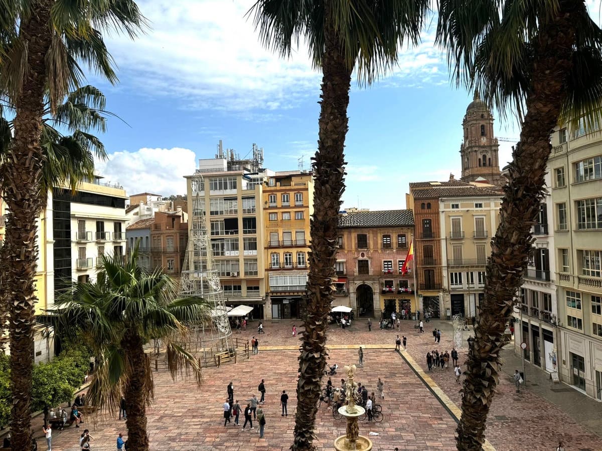 3-bedroom Ground Floor Apartment in Malaga - Centro